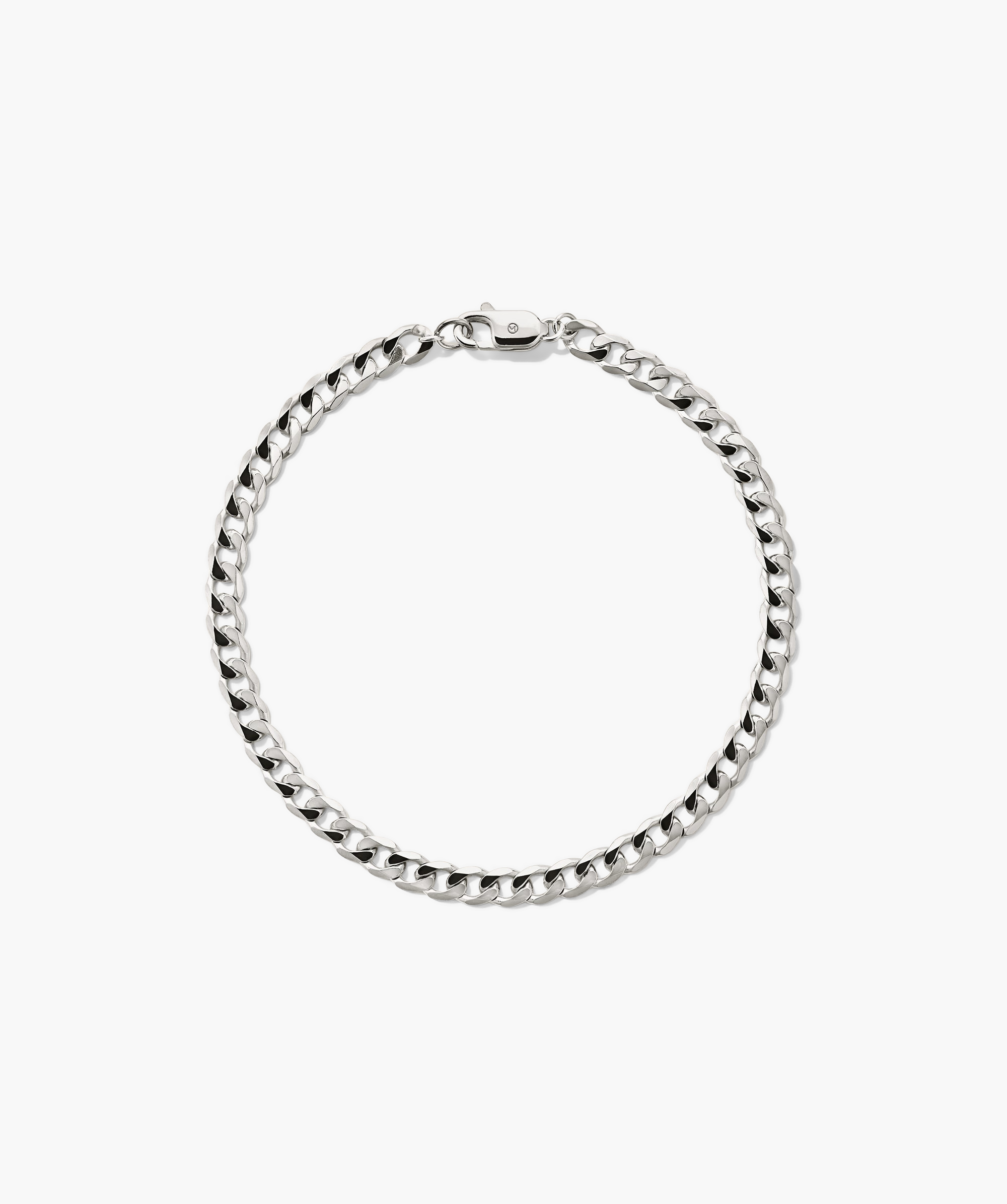 Flat Curb Chain Bracelet: a silver chain bracelet with a lock, perfect for everyday wear, enhancing any look effortlessly.