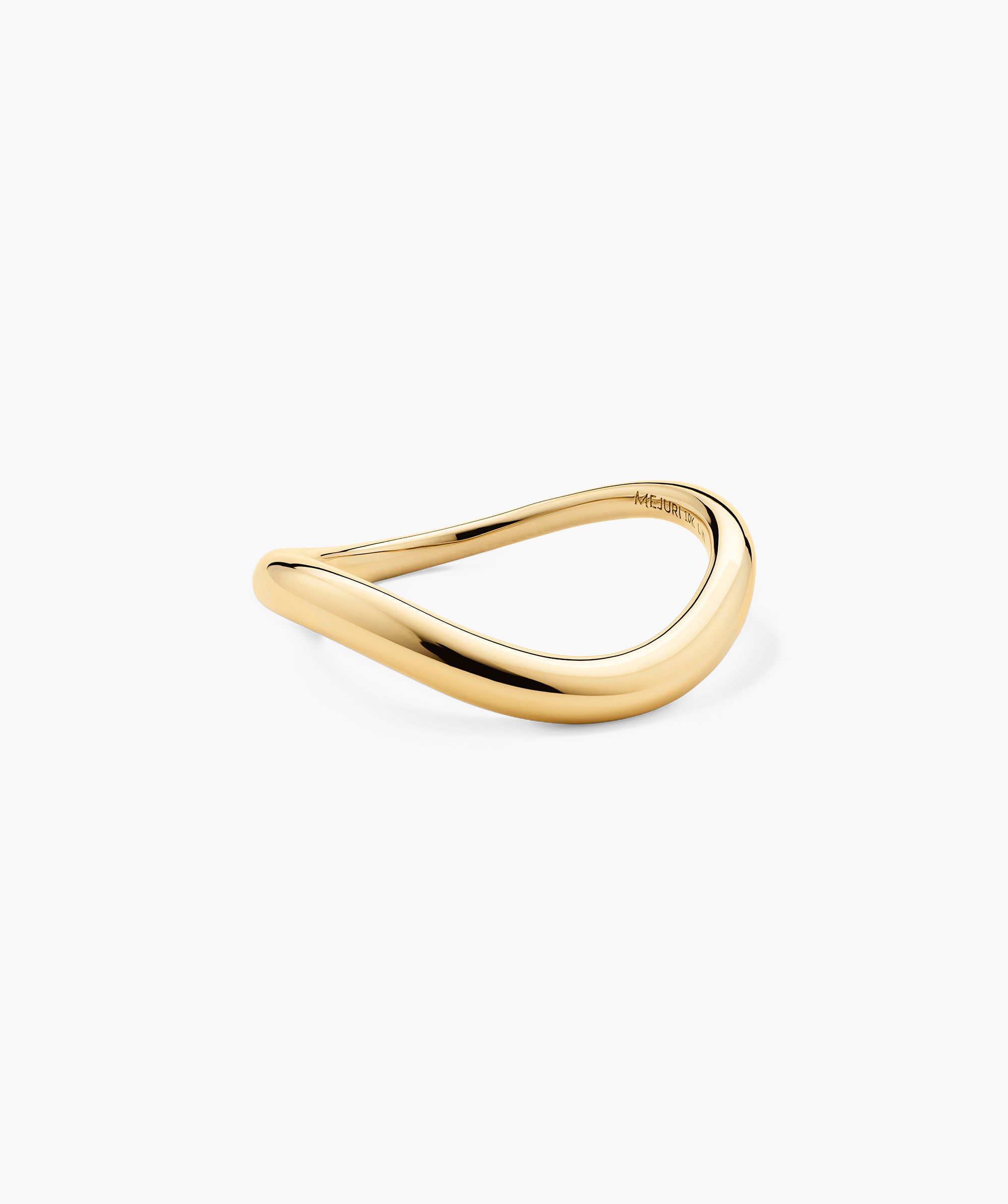DÃ´me Figure Slim Ring with a polished, wave-like yellow-gold band, showcasing architectural elegance and fluid curves on a plain white background.
