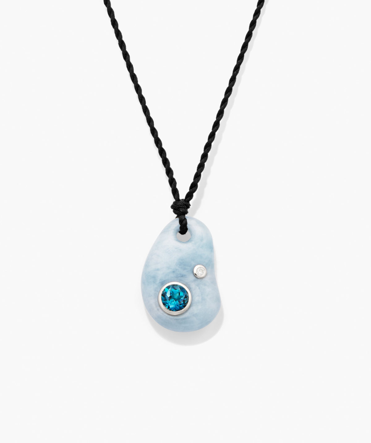 Pia Pebble Necklace