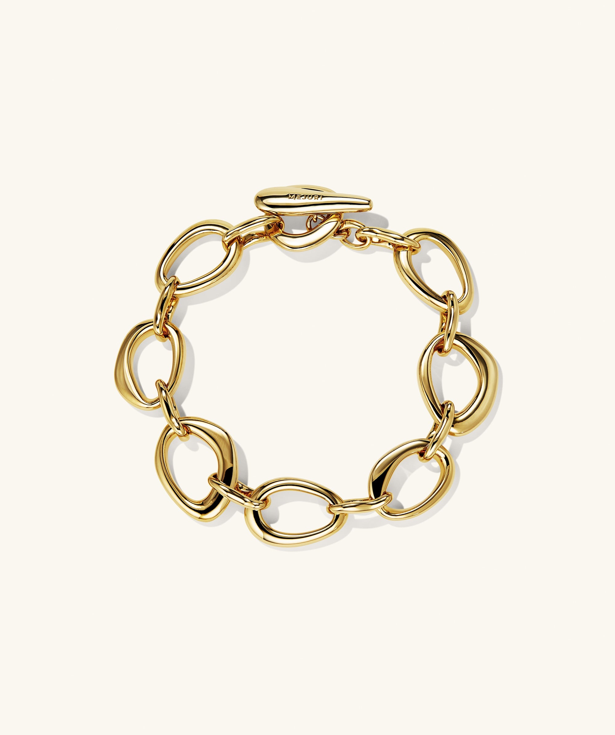 Organic DÃ´me Ripple Chain Bracelet with toggle clasp, featuring open, organic links in a sophisticated, reimagined silhouette. Ideal as a versatile fashion accessory.