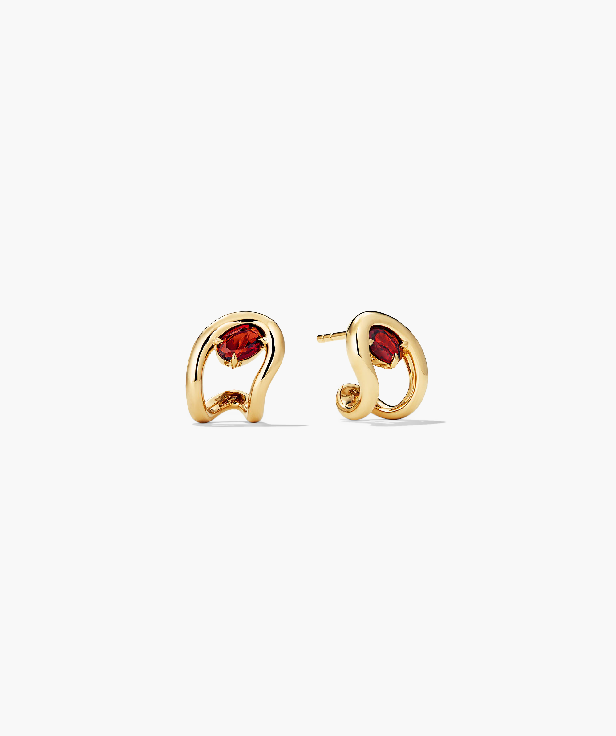 Organic DÃ´me Curve Gemstone Huggies
