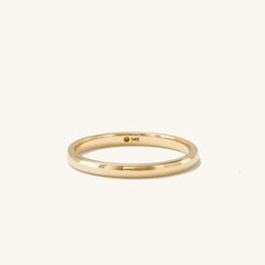 2mm Curve Band: a sleek gold ring, lightweight and durable, perfect for marking significant milestones.