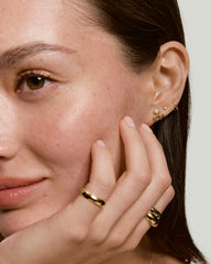 In a Pinch Pearl Studs