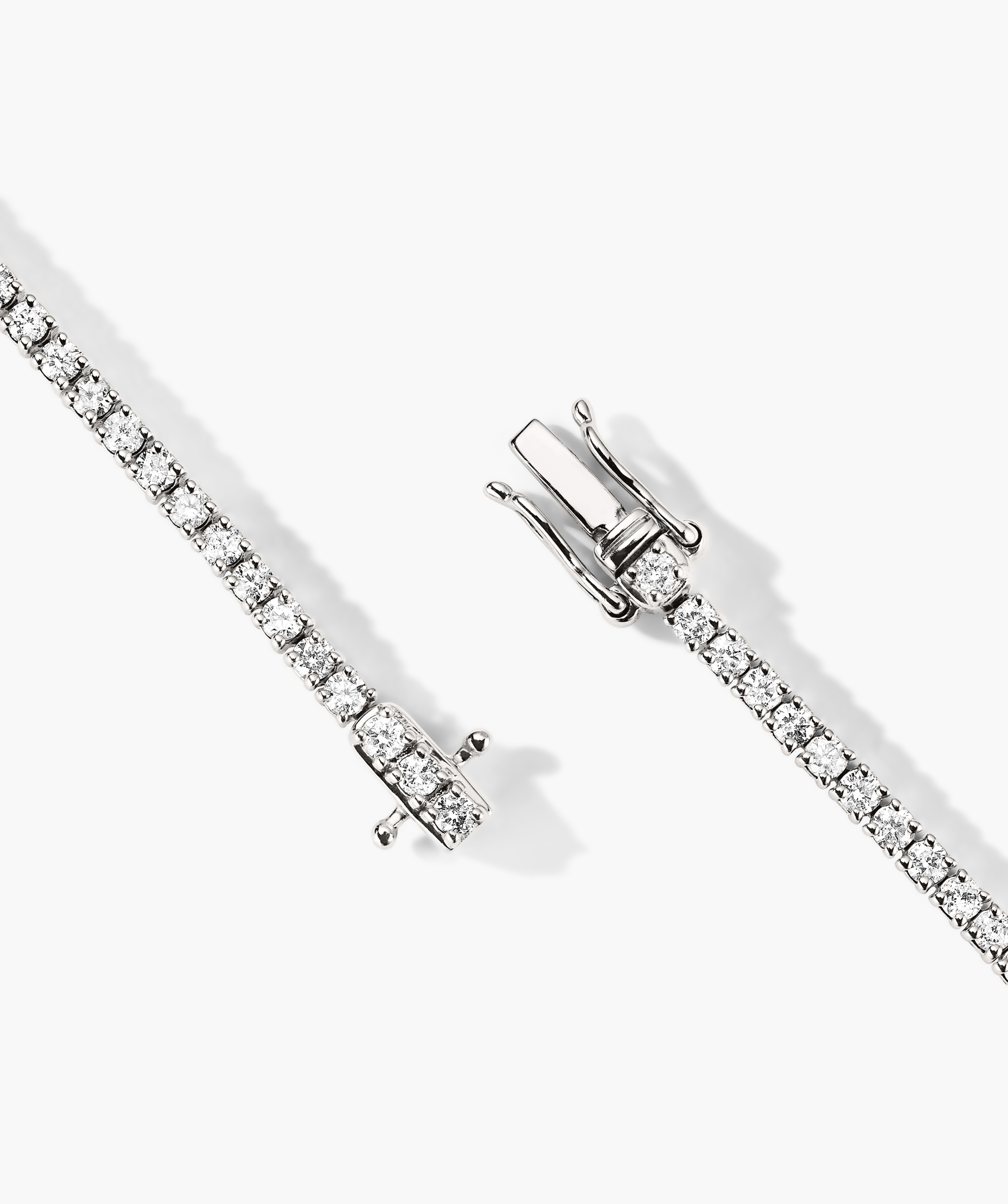 Diamond Tennis Necklace 1.8mm: Close-up of a handcrafted 14k gold bracelet adorned with responsibly sourced diamonds, showcasing intricate details and brilliant sparkle.