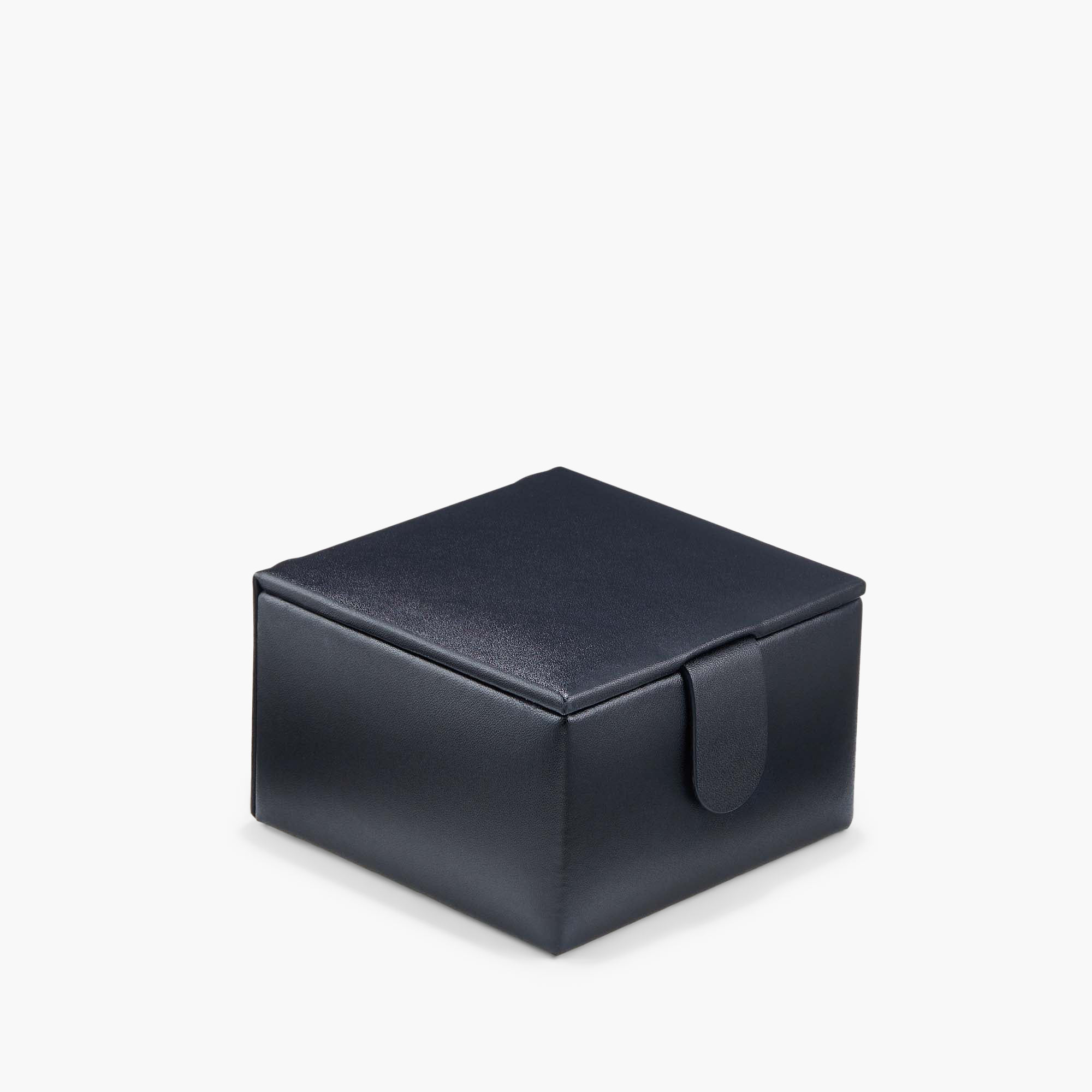 Small Jewelry Box with leather lid, removable trays, and anti-tarnish lining, designed for daily storage of fine jewelry.